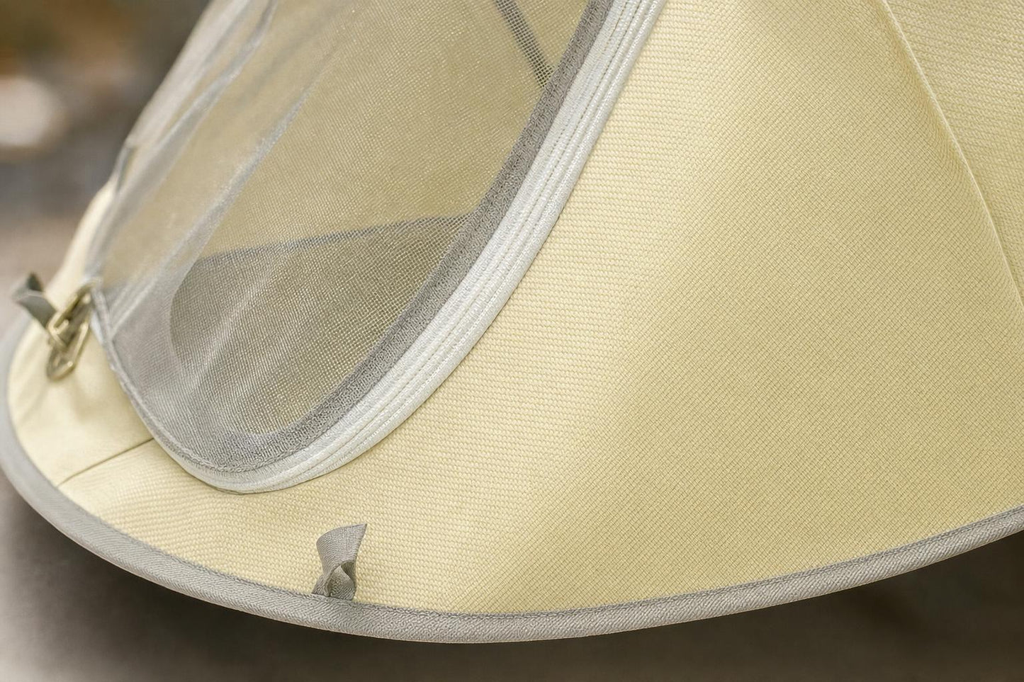 Pop-Up Pet Sunshade Tent - detail